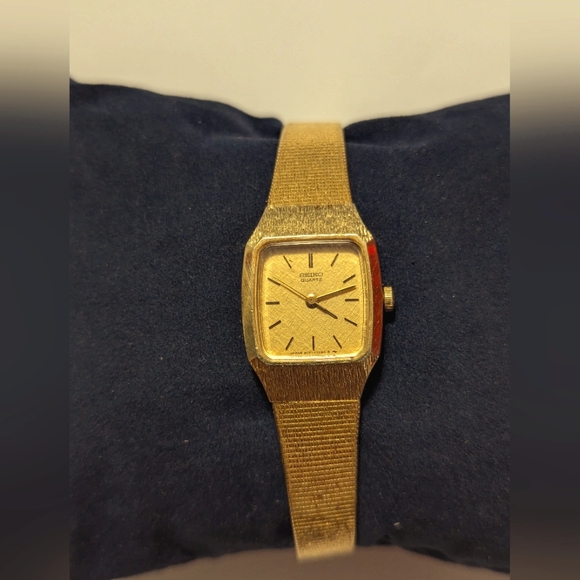 Retro Gold Watch Womens Seiko Quartz  All stainless steel…I1 - Picture 1 of 10